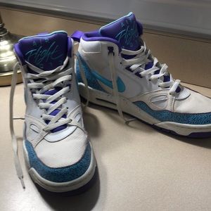 Nike Air Flight 2013 high top sneaker